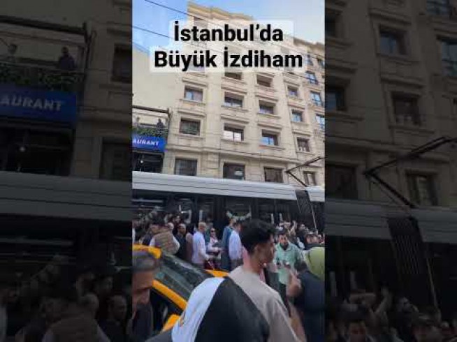 Bayramda İstanbul’da Büyük İzdiham